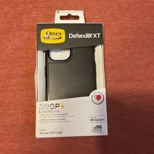 Otter Box iPhone 2021 Case